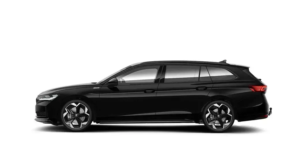 Gebraucht Skoda Superb SportLine 265 PS (194 kW) 2026 Schwarz Kombi
