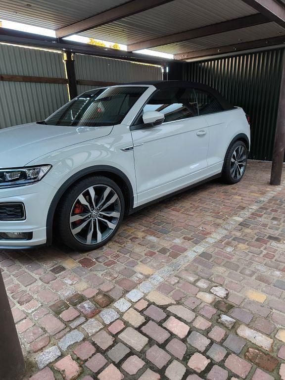Weiß Gebraucht 2020 VW T-Roc Cabriolet R-line Cabrio | 24.200 € - Bild 1/2