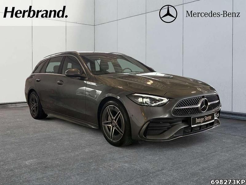 Gebraucht Mercedes C300 AMG 265 PS (194 kW) 2025 Metalliclack selenitgrau Kombi