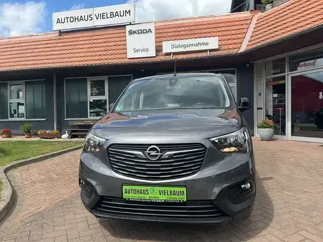 Gebraucht Opel Combo Edition 131 PS (96 kW) 2021 Grau Van / Kleinbus