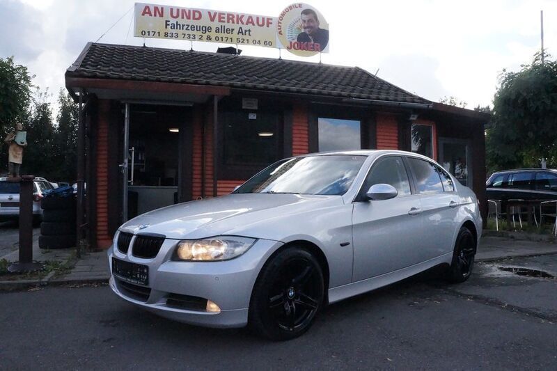 Silber Gebraucht 2006 BMW 325 Limousine | 4.690 € (Superpreis) - Bild 1/4