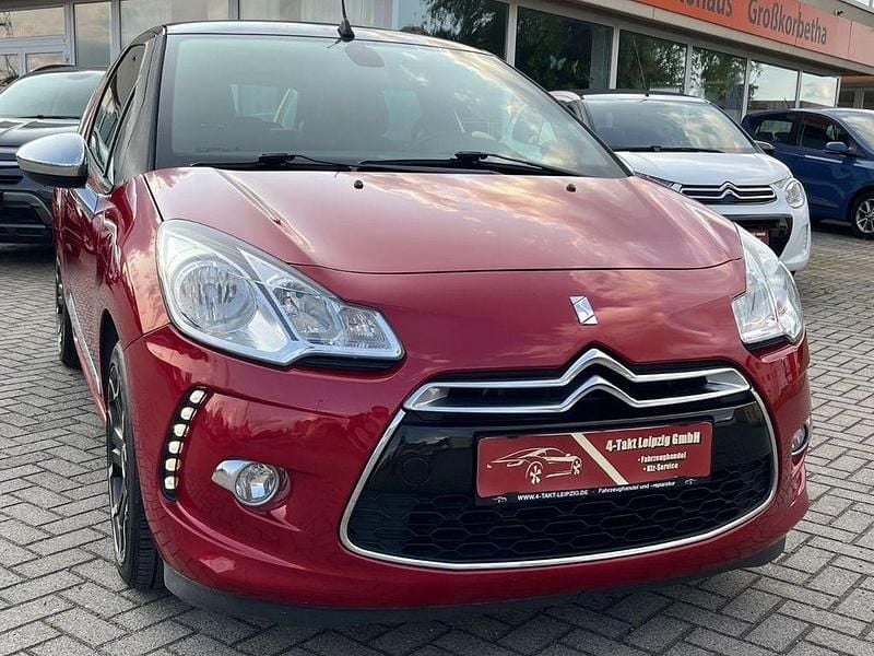 Rot Gebraucht 2013 Citroën DS3 Cabriolet So Chic Cabrio | 5.280 € (Superpreis) - Bild 1/4