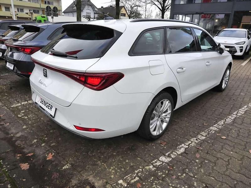 Neu Seat Leon 116 PS (85 kW) 2026 Glacial weiß Kombi