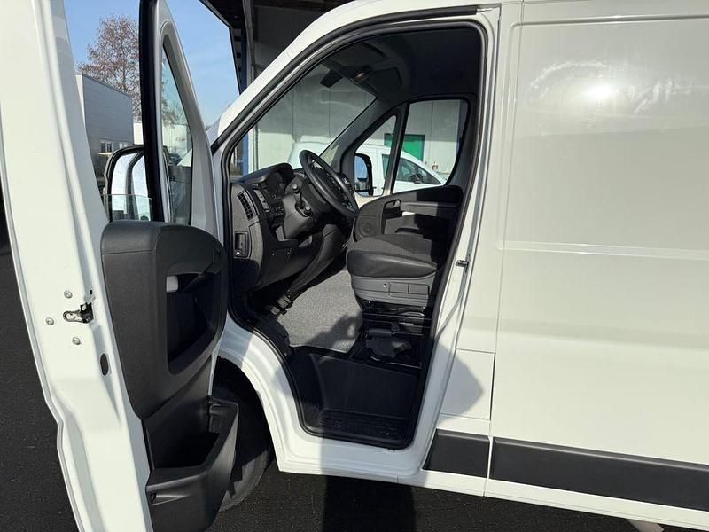 Gebraucht Citroën Jumper 120 PS (88 kW) 2023 Weiß Van / Kleinbus