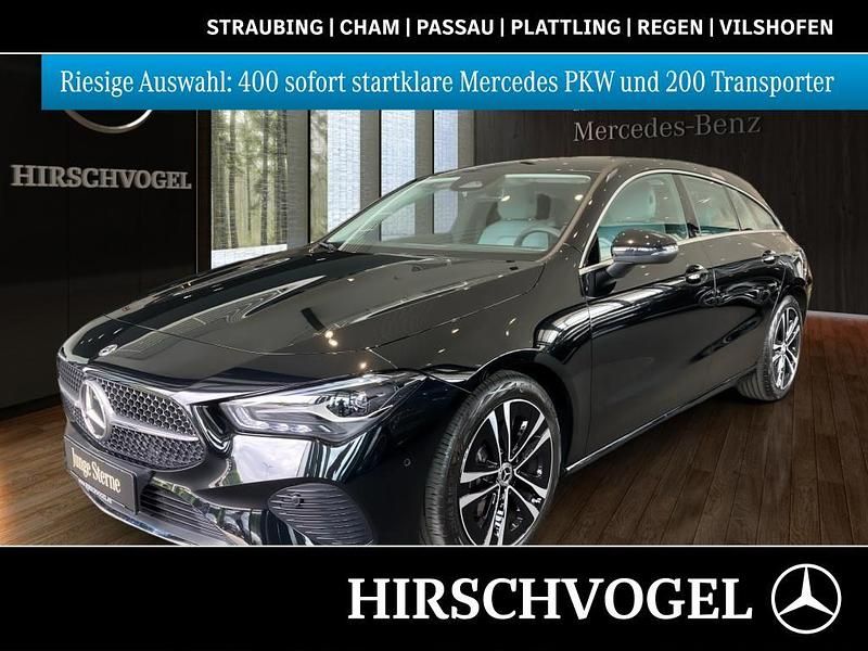 Metalliclack kosmosschwarz Gebraucht 2024 Mercedes CLA180 Shooting Brake Progressive Kombi | 29.890 € (Fairer Preis) - Bild 1/4