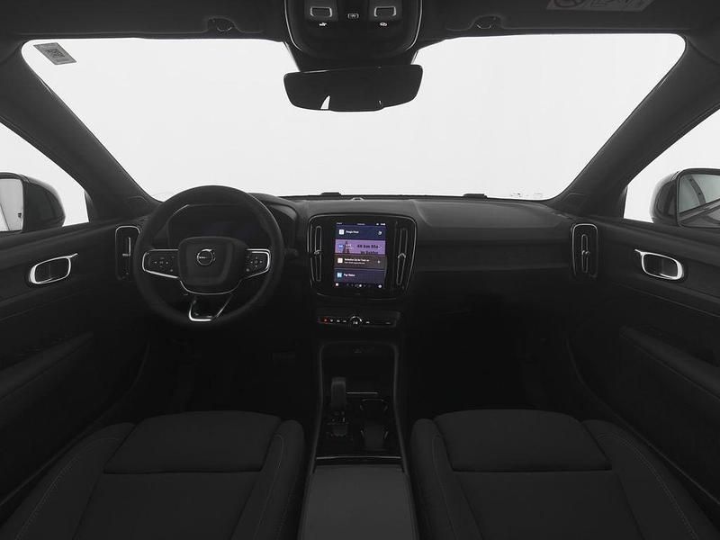 Gebraucht Volvo XC40 Core 169 kW (231 PS) 2022 Stone SUV