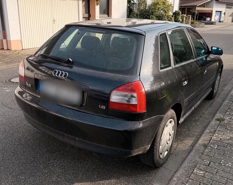 Gebraucht Audi A3 125 PS (91 kW) 2001 Schwarz Kleinwagen