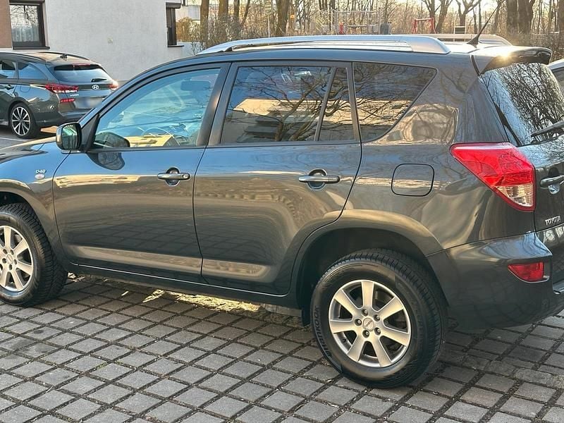 Gebraucht Toyota RAV4 150 PS (110 kW) 2008 Grau SUV