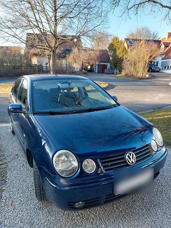 Gebraucht VW Polo 75 PS (55 kW) 2004 Blau Kleinwagen
