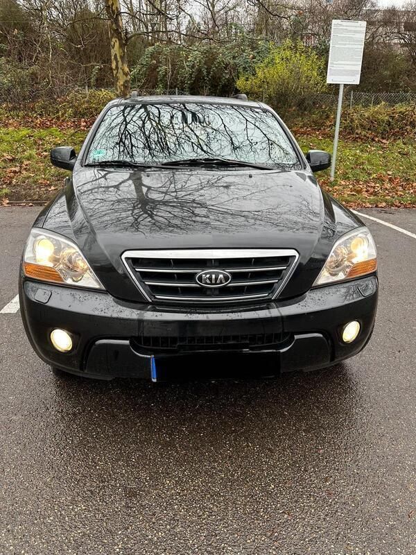 Schwarz Gebraucht 2006 Kia Sorento EX SUV | 4.499 € (Fairer Preis) - Bild 1/4