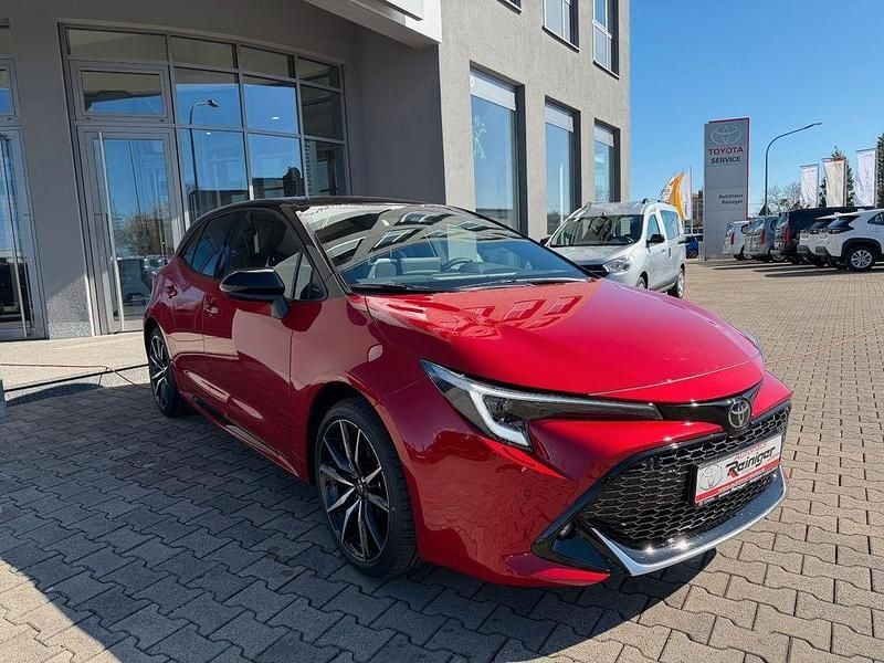 Neu Toyota Corolla Sport 178 PS (130 kW) 2025 Grau Limousine
