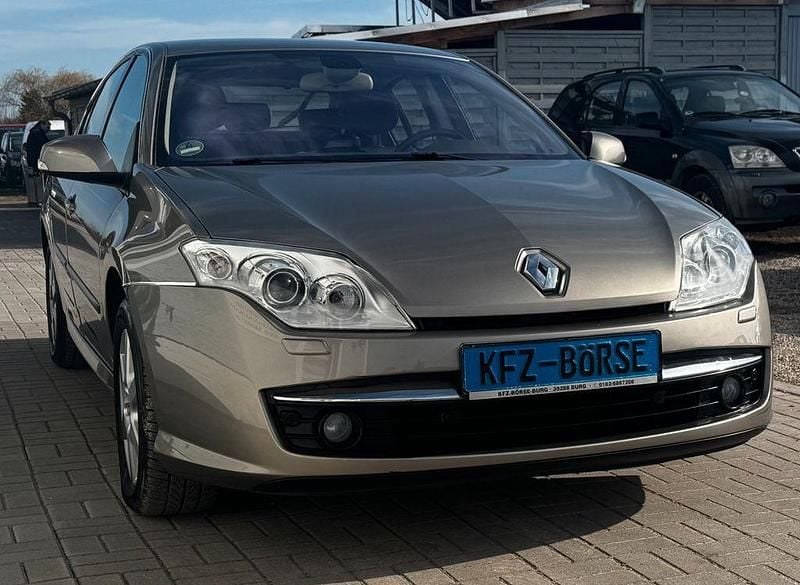 Gebraucht Renault Laguna III Initiale 170 PS (125 kW) 2008 Limousine