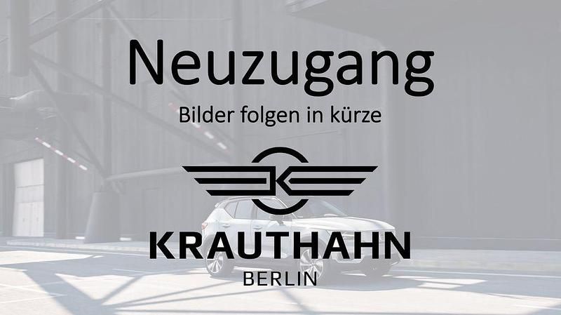 Fjord blue (metallic) Gebraucht 2024 Volvo XC40 Plus SUV | 36.890 € (Fairer Preis) - Bild 1/1
