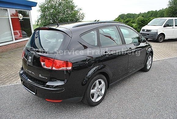 Gebraucht Seat Altea XL Style 105 PS (77 kW) 2012 Schwarz metallic Van / Kleinbus