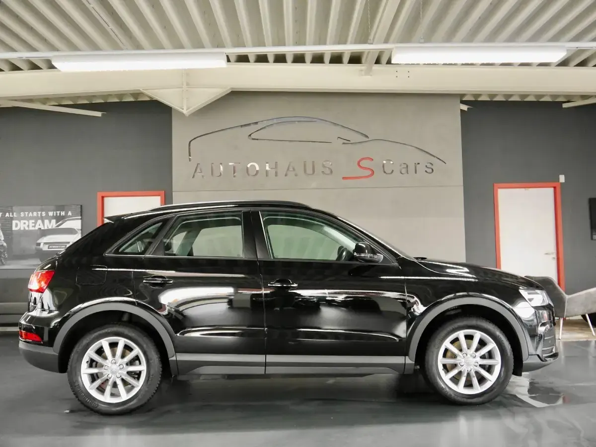 Gebraucht Audi Q3 Sport 150 PS (110 kW) 2016 Schwarz SUV