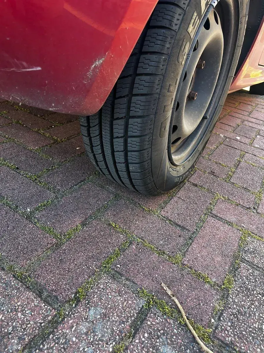 Gebraucht Citroën C2 Tonic 120 PS (88 kW) 2009 Rot Kleinwagen