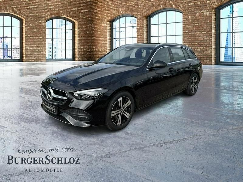 Unilack schwarz Gebraucht 2025 Mercedes C180 Kombi | 36.800 € (Guter Preis) - Bild 1/4