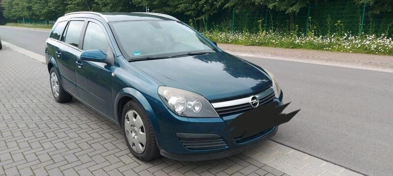 Grün Gebraucht 2006 Opel Astra Kombi | 2.899 € (Fairer Preis) - Bild 1/4