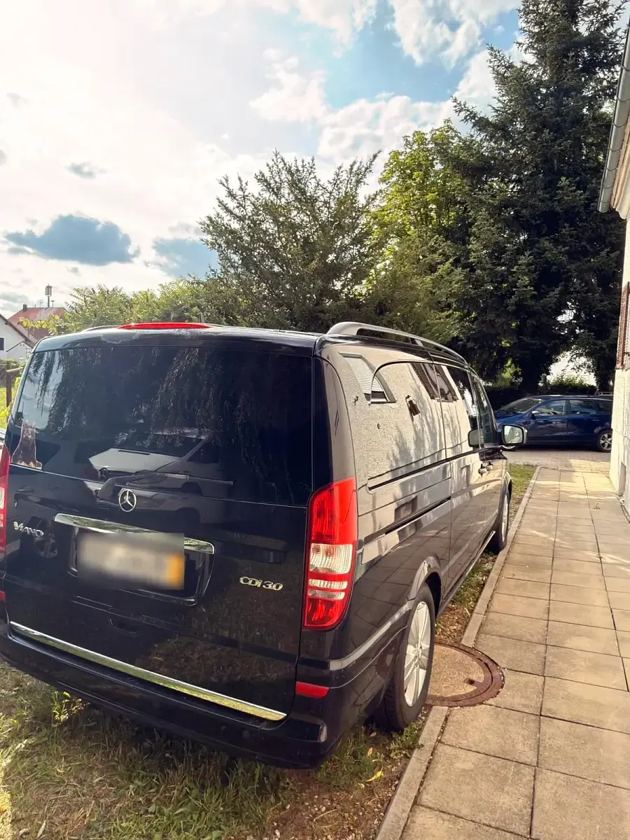 Gebraucht Mercedes Viano 224 PS (164 kW) 2012 Schwarz Van / Kleinbus