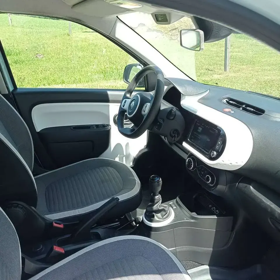 Gebraucht Renault Twingo Equilibre 65 PS (47 kW) 2023 Blau Kleinwagen