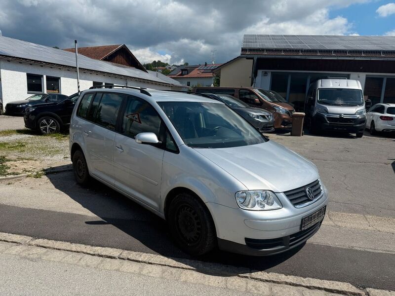 Silber Gebraucht 2006 VW Touran Goal Van / Kleinbus | 1.500 € (Guter Preis) - Bild 1/4