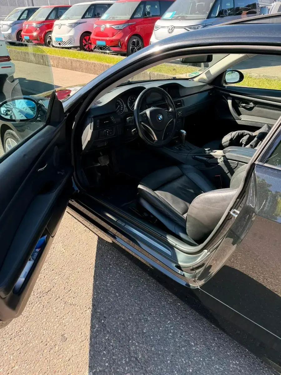 Gebraucht BMW 325 218 PS (160 kW) 2007 Schwarz Coupé