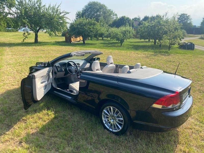 Gebraucht Volvo C70 140 PS (102 kW) 2006 Schwarz Cabrio