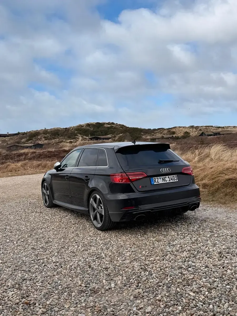 Gebraucht Audi RS3 400 PS (294 kW) 2018 Schwarz Limousine