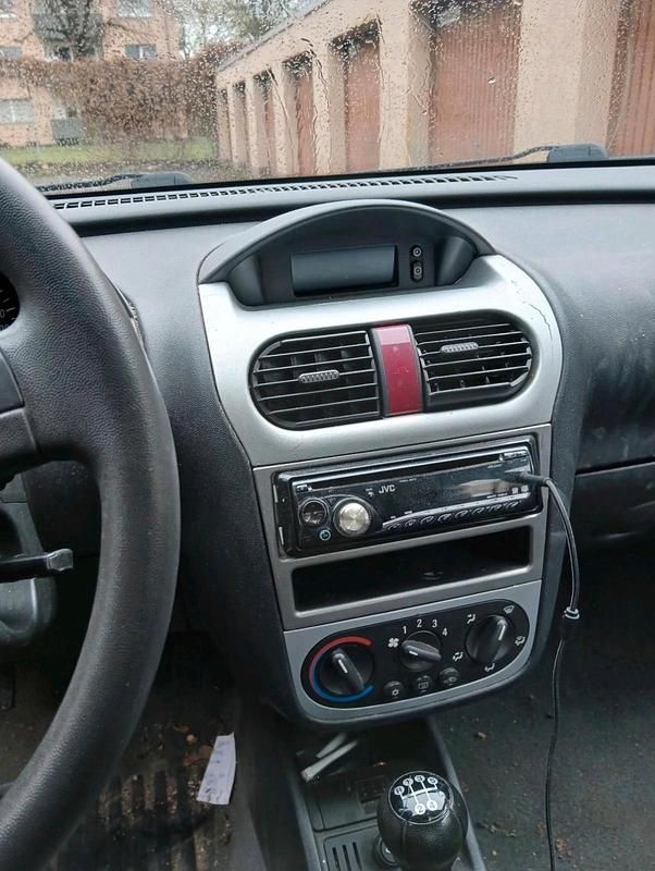 Gebraucht Opel Corsa 80 PS (58 kW) 2002 Grau Kleinwagen