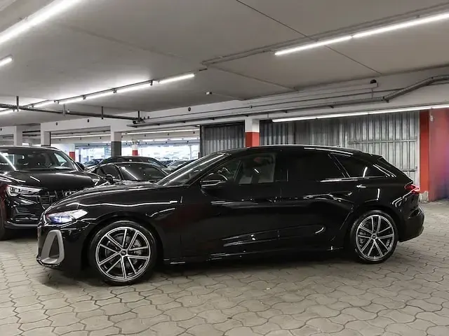 Gebraucht Audi A5 Edition .1 204 PS (150 kW) 2025 Schwarz Kombi