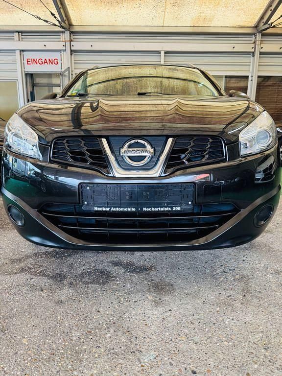 Schwarz Gebraucht 2011 Nissan Qashqai +2 SUV | 7.400 € (Guter Preis) - Bild 1/4