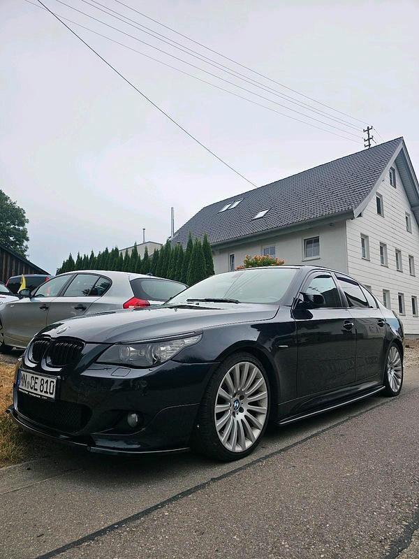 Schwarz Gebraucht 2008 BMW 520 Limousine | 5.500 € (Fairer Preis) - Bild 1/4