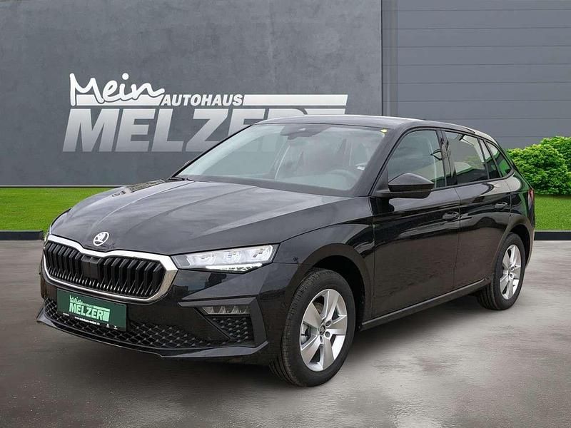 Schwarzmagic perleffekt Neu 2025 Skoda Scala Essence Kleinwagen | 28.880 € (Etwas zu teuer) - Bild 1/4