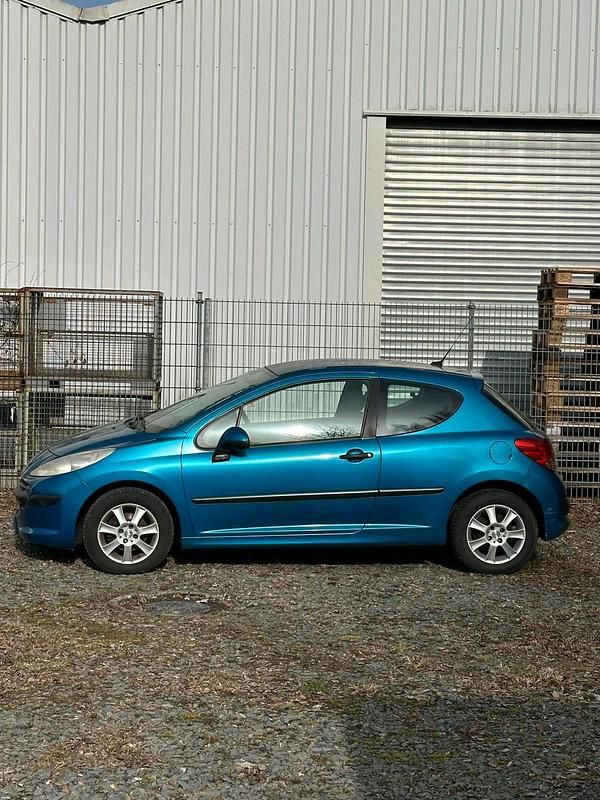 Gebraucht Peugeot 207 90 PS (66 kW) 2007 Limousine