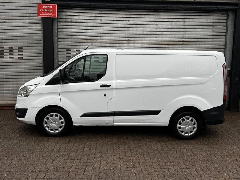Gebraucht Ford Transit Custom Trend 131 PS (96 kW) 2017 Weiß Van / Kleinbus