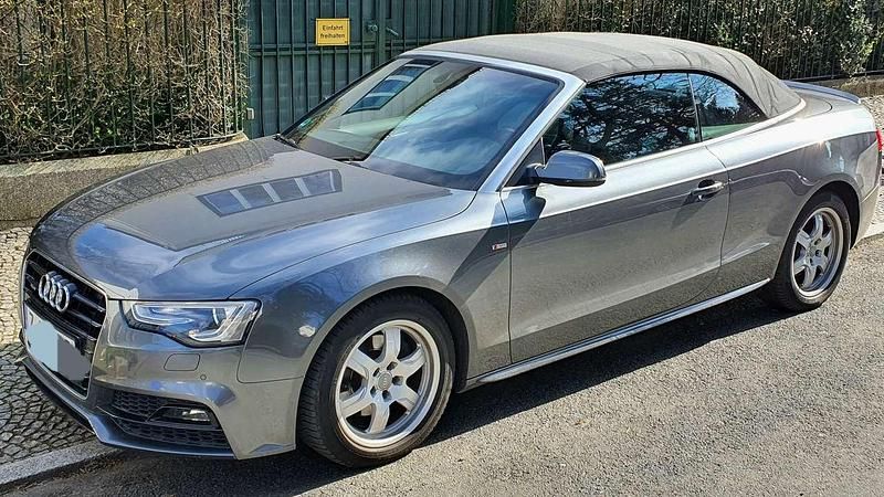 Grau Gebraucht 2016 Audi A5 Cabriolet S-Line Cabrio | 12.900 € (Superpreis) - Bild 1/4