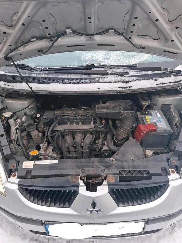 Gebraucht Mitsubishi Colt 95 PS (69 kW) 2005 Silber Kleinwagen