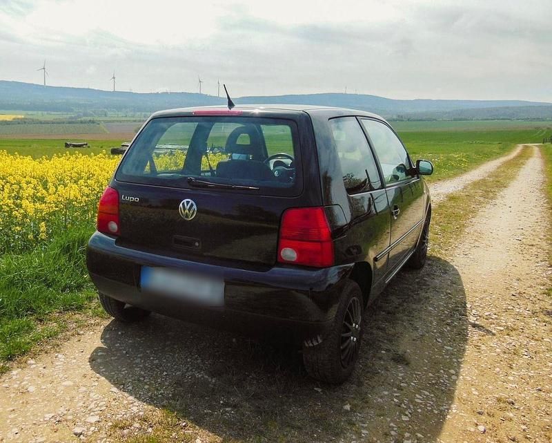 Gebraucht VW Lupo 50 PS (36 kW) 2005 Schwarz Kleinwagen