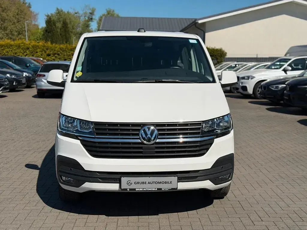 Second-hand VW Transporter 150 CP (110 kW) 2023 Alb Van