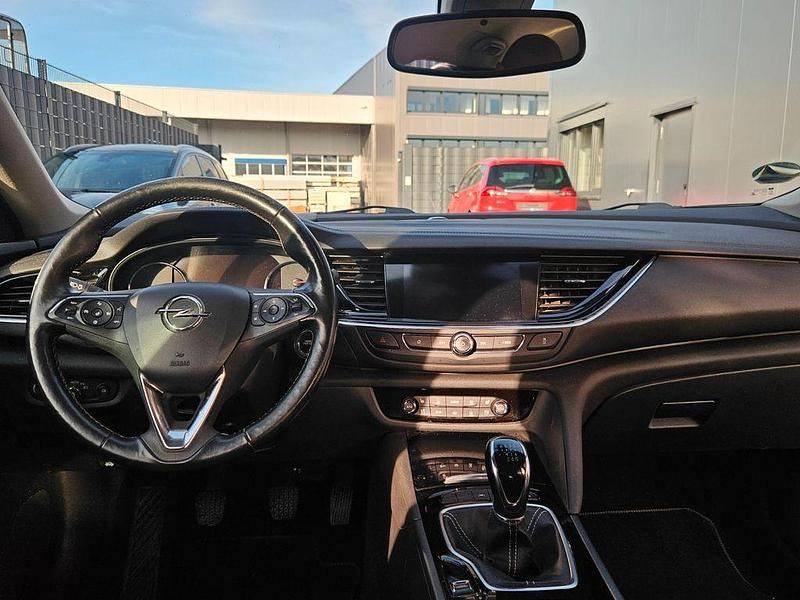 Gebraucht Opel Insignia Innovation 170 PS (125 kW) 2018 Schwarz Kombi