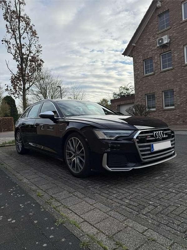 Gebraucht Audi S6 Design 344 PS (253 kW) 2021 Schwarz Kombi
