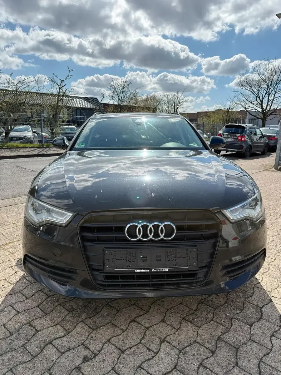 Gebraucht Audi A6 184 PS (135 kW) 2013 Schwarz Kombi
