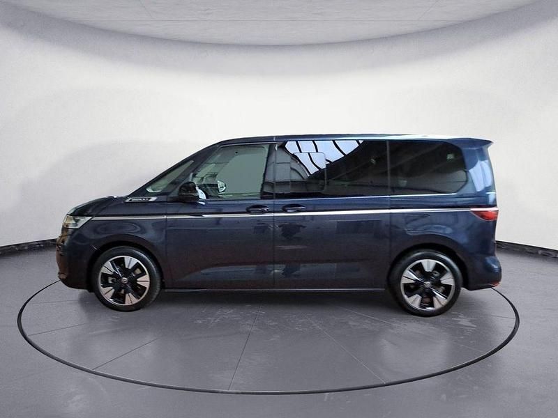 Neu VW Multivan Style 204 PS (150 kW) 2025 Blau Van
