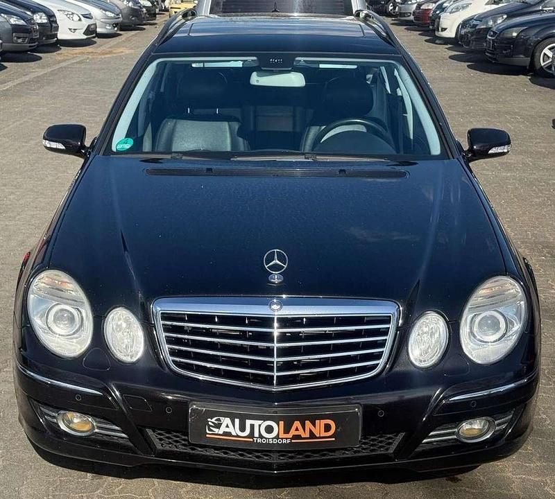 Gebraucht Mercedes E350 272 PS (200 kW) 2008 Schwarz Kombi