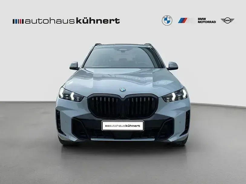 Gebraucht BMW X5 M Sport 352 PS (258 kW) 2024 M brooklyn grau metallic SUV