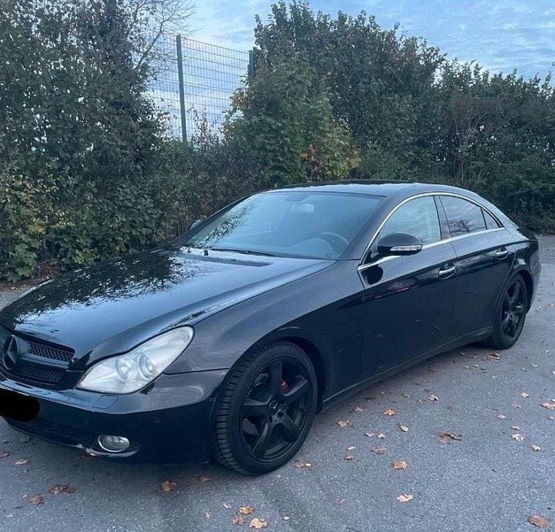 Schwarz Gebraucht 2007 Mercedes CLS320 Limousine | 5.000 € (Superpreis) - Bild 1/4
