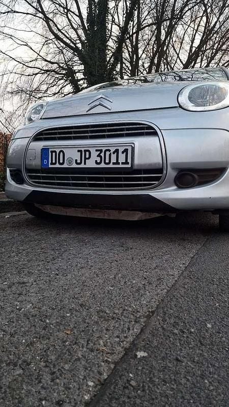 Gebraucht Citroën C1 Style 68 PS (50 kW) 2010 Silber Kleinwagen