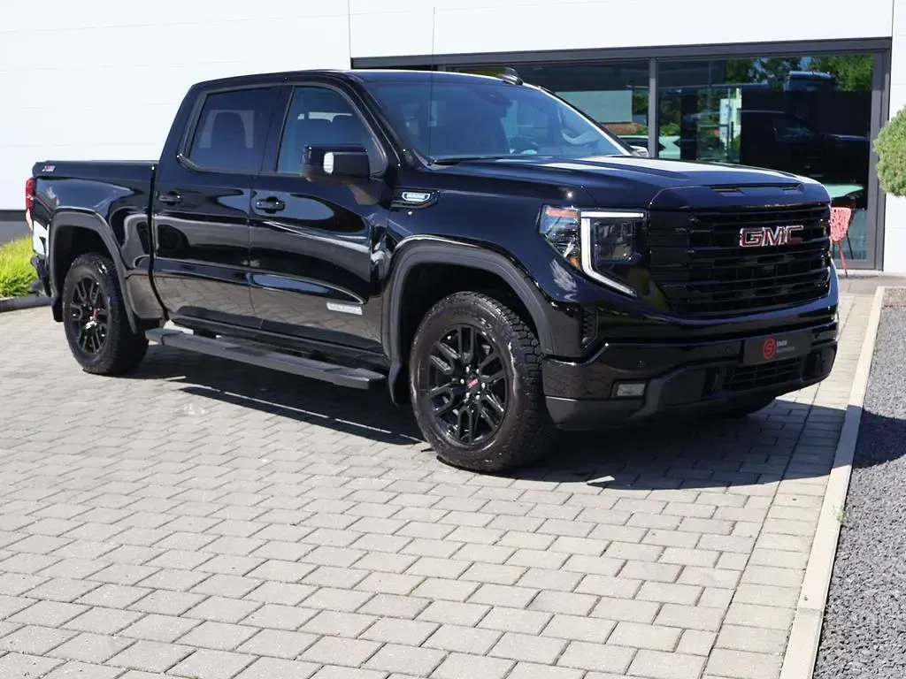 Neu GMC Sierra 309 PS (227 kW) 2026 Schwarz Pickup