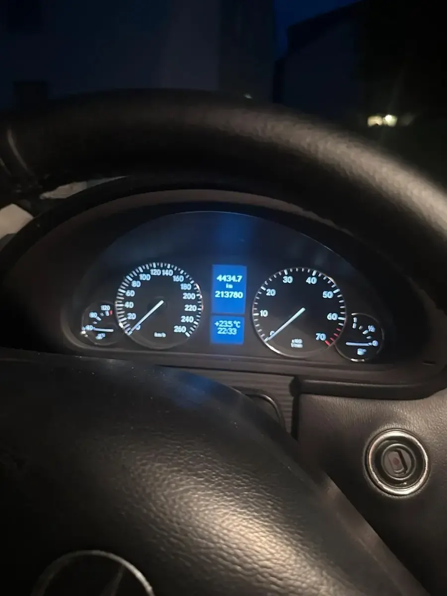 Gebraucht Mercedes C180 110 PS (80 kW) 2006 Schwarz Limousine