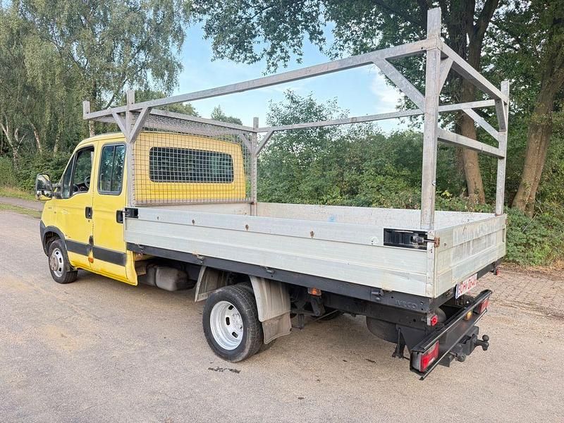 Gebraucht Iveco Daily 150 PS (110 kW) 2009 Gelb Van / Kleinbus